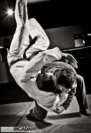 From white belt to a new black belt in Jiu-Jitsu